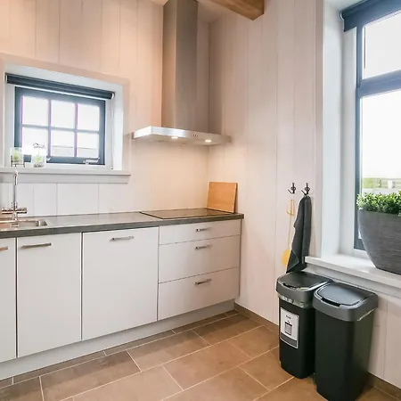 Near Beaches, Cleaning Included בית נופש קלאנטסהוך